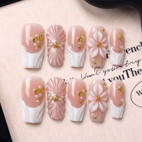 Faux ongles à presser faits main, doublement embossés, dorés, motif vague océanique, style français, 2.5 carrés, courbes, couvrance totale, prêts à poser