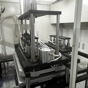 Machine automatique de pré-scellage à chaud <span class=keywords><strong>pour</strong></span> plateau tournant à quatre stations au lithium <span class=keywords><strong>pour</strong></span> boîtier de <span class=keywords><strong>cellule</strong></span> de poche - Product Image 3