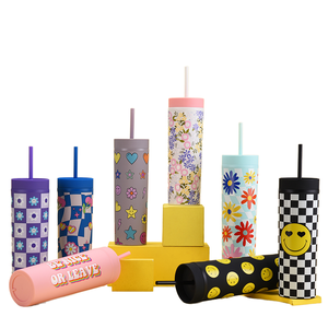 Gobelet Minimaliste Personnalisable avec Logo, en Plastique, à Parois Droites, avec Paille, Capacité 450ml, Élégant et Créatif - Product Image 1