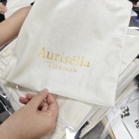 Vente en gros personnalisé sac à poussière en coton à cordon vêtements chaussures sac à poussière de luxe à cordon