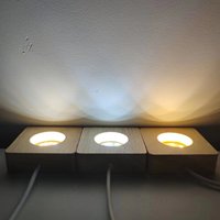 Support de lumière LED rond alimenté par USB Plaque de base en bois Ornement de bureau pour boule de cristal Bijoux Vase en verre Acrylique-Veilleuses