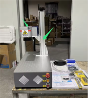 Machine de marquage laser UV avec support Sino Galvo pour la gravure sur verre, bois, métal, vêtements et composants de précision.