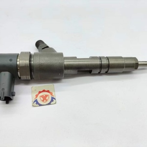 หัวฉีดน้ำมันดีเซลเครื่องยนต์ D1803 V2403 รุ่น 1J801-53052 0445110777 0445110776 หัวฉีดน้ำมันคอมมอนเรล อะไหล่รถขุด - Product Image 2