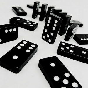 Juego de Dominó de Acrílico Personalizado para Juegos en Casa y Fiestas Temáticas, Clientes Corporativos, Casinos y <span class=keywords><strong>VIPs</strong></span> como Regalos Ejecutivos Premium - Product Image 3