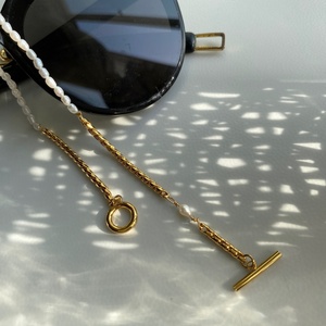 Pulsera de Perlas de Agua Dulce de Acero Inoxidable con Diseño Único y Sin Decoloración, Chapada en Oro de 18k, para Mujer - Product Image 4