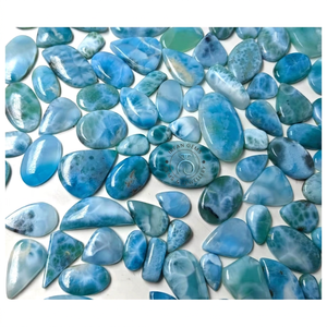 Lot de cabochons en larimar 100 % naturel de haute qualité, pierres précieuses en vrac de formes variées, 20-40 mm, 7-12 g, cirés/huileés, pour la fabrication de bijoux, en gros, OEM - Product Image 1