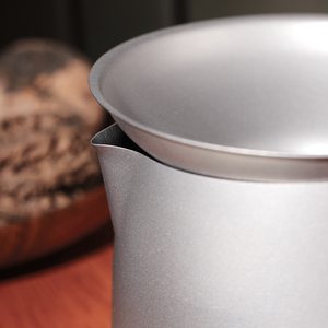 Prodotti cinesi tè teiera teiera 260ml per cena all'aperto in campeggio stoviglie in titanio teiera bollitore per tè con infusore - Product Image 3
