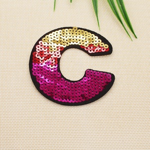 Patchs à paillettes avec lettres anglaises colorées, broderie personnalisée de haute qualité, vente en gros, pièces - Product Image 5