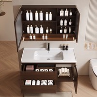 Meuble de salle de bain en bois massif de style médiéval avec lavabo en céramique intégré et miroir de salle de bain laqué pour hôtels