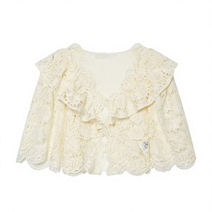 Chemisier en dentelle crème pour femme avec col à volants et manches ballon, style doux printemps-été, coupe ample, haut court - Product Image 2