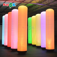 Colonne gonflable de piliers de lumière LED de publicité personnalisée de Sayok allument le pilier gonflable pour l'exposition de partie d'événement