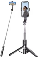 Perche à selfie sans fil Bluetooth 2026 avec mini trépied extensible, monopode et lumière d'appoint, télécommande pour téléphones iOS et Android
