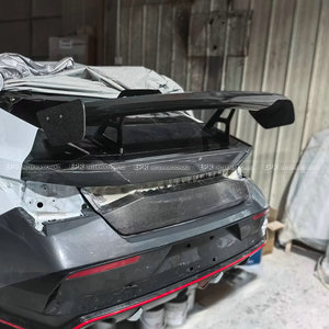 สปอยเลอร์หลังคาร์บอนน้ำหนักเบา EPA Type R2H GT สำหรับ Elantra Avante CN7 21 พร้อมแผ่นยึดแบบ Flat End Plate Bolt‑On สำหรับตกแต่งภายนอกแบบสปอร์ต - Product Image 2