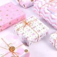 Papier d'emballage universel personnalisé rose brillant en papier kraft vierge couché pour cadeaux et loisirs créatifs