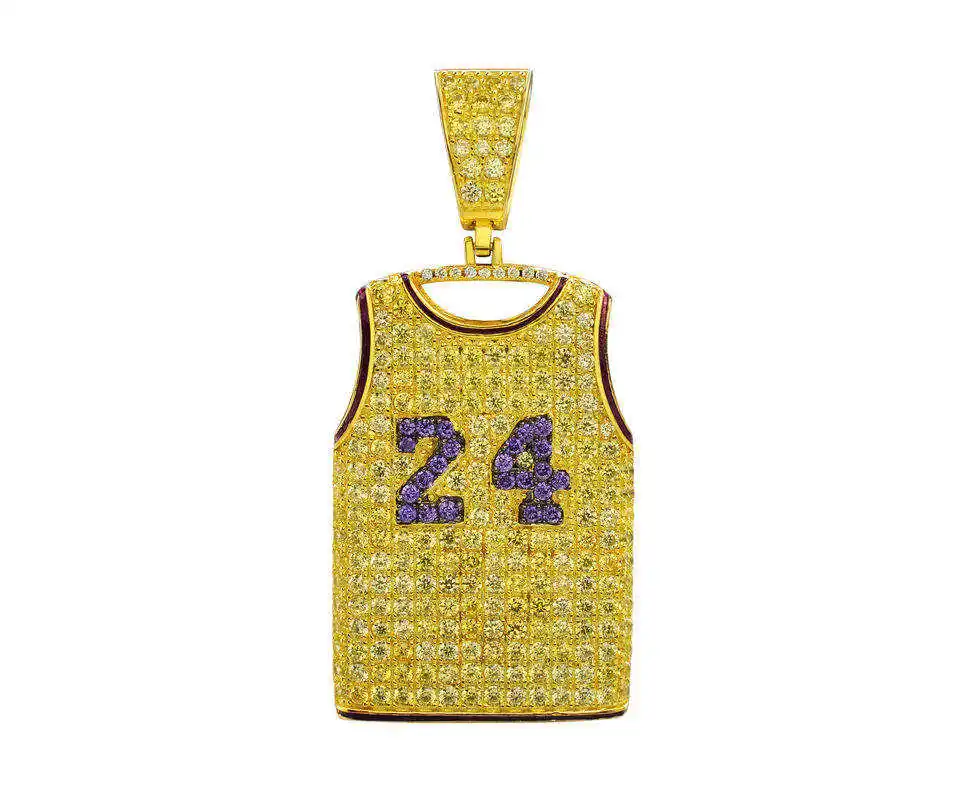 เครื่องประดับฮิปฮอป 10K ชุบทอง Pave 5a Iced Out เสน่ห์กันน้ํา Kobe Jersey เสื้อบาสเกตบอลจี้