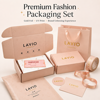 Caja de Envío de Lujo para Boutique de Marca, Tipo E Flute, con Logotipo en Dorado y Detalles UV, para Suscripciones y Negocios