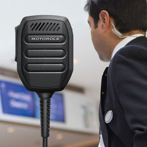 Altavoz-micrófono remoto para walkie-talkies Motorola R7, R7a, MXP600, MXP660, APX, N70, RM760, PMMN4140 con conector de audio de 3.5mm - Product Image 1