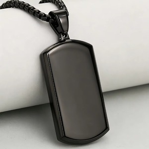 クラシックな空白の彫刻可能なドッグタグペンダントネックレス、ステンレス鋼の埋め込みフレーム、メンズ長方形デイリーストリートウェアジュエリーギフト - Product Image 6