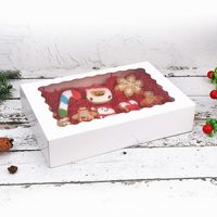 Boîte à macarons avec dorure à chaud et fenêtre transparente, emballage en carton personnalisé pour macarons français et cadeaux