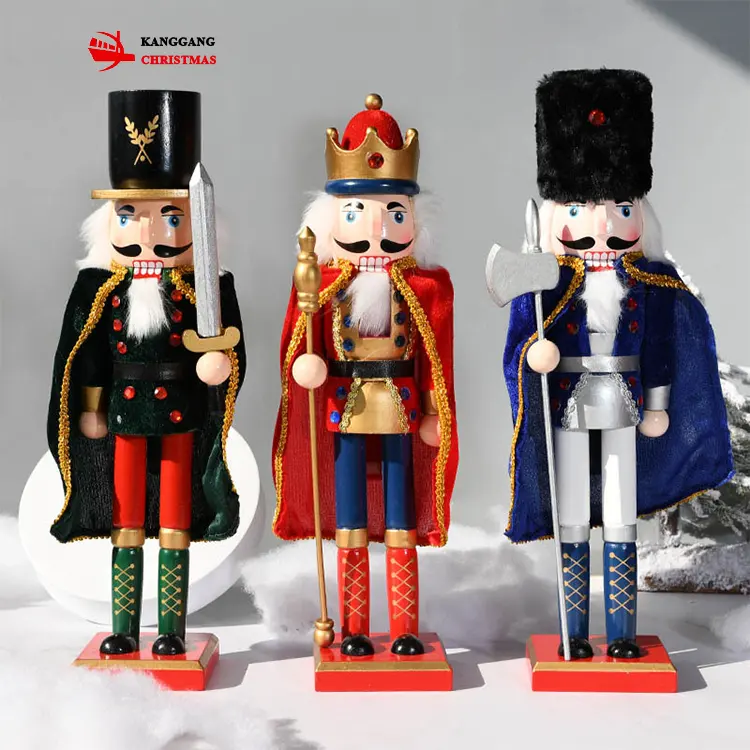 High Quality Customizable 38cm 15inch Cape Nutcracker Soldier Doll Home Living Room Decoration Christmas Wooden Nutcracker