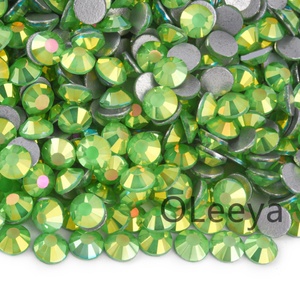 OLeeya Usine Vente en Gros Vert Famille Couleurs Cold Fix Cristaux de Verre Dos Plat Non Hotfix Strass pour la Décoration de Robe - Product Image 4