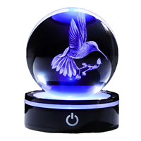 Veilleuse LED 3D en forme de boule de cristal plaquée or moderne, avec base à commande tactile, idéale pour les cadeaux d'anniversaire, de Noël, la décoration intérieure et le bureau (vente en gros)
