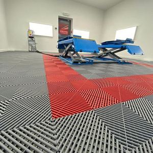 Piastrelle Incastrabili per Pavimento di Garage, Officina e Detailing Auto, Tappetino <span class=keywords><strong>in</strong></span> <span class=keywords><strong>Plastica</strong></span> Resistente - Product Image 4