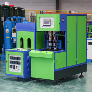 เครื่องเป่าขวด PET แบบกึ่งอัตโนมัติ คุณภาพสูง 2 ช่อง ควบคุมด้วย PLC ขับเคลื่อนด้วยมอเตอร์ พร้อมกระบอกสูบลมแบบหมุน AirTac ขนาด 100 มล.-2000 มล. - Product Image 1