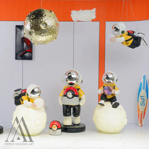 Estatua de Astronauta de Fibra de Vidrio <span class=keywords><strong>con</strong></span> Temática Espacial para Decoración de Centros Comerciales, <span class=keywords><strong>con</strong></span> Luz de Luna - Product Image 5