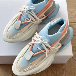 Zapatillas Deportivas de Diseño Neutral para Hombre, Estilo Moderno, con Detalles de Cohete Espacial, Cómodas y de Lujo, para Hombre y Mujer - Product Image 4