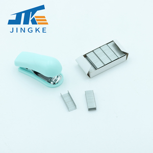 Fabriek Groothandel Hoge Kwaliteit Heftklammern Agrafes 24/6,26/6, N10 Kantoor Nietjes - Product Image 3
