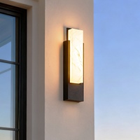 Applique murale extérieure moderne en acier inoxydable finition marbre, étanche IP65, LED en forme de longue bande pour patios, villas, cours et murs
