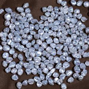 Perles de bijoux DIY en gros, perles baroques argentées concassées, perles en vrac, perles d'eau douce naturelles blanches, particules irrégulières à forte luminosité - Product Image 1