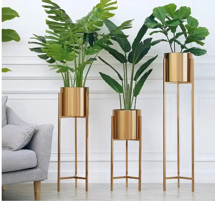 Ngoài trời plante nhỏ 3 Tier kim loại giá rẻ vàng gương hoa bình hoa hồng Nhà máy đứng cho Patio