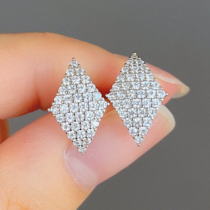 Orecchini a Perno con Rombi Lucidi per Donne, Eleganti Accessori Geometrici per Orecchie, per Uso Quotidiano, Ufficio, Feste, Regalo - Product Image 4
