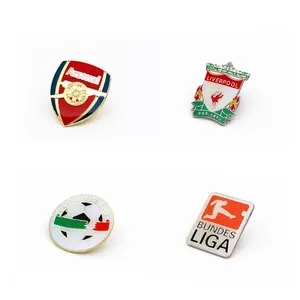 Lencana Pin Kerah Olahraga Klub Sepak Bola Desain Kustom untuk Penggemar Tim dan Klub Pin Enamel Keras Lembut