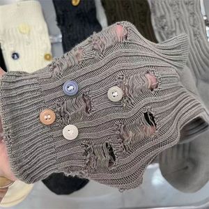 Women's Mid-Calf Socks Cotton Breathable Solid Color <b>Button</b> Detail Casual Style - Product Image 4