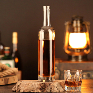 Bouteille en verre vide personnalisée pour vodka, brandy, <span class=keywords><strong>arrack</strong></span>, gin, rhum, liqueur, spiritueux, mezcal, avec bouchon à vis et bouchon en liège - Product Image 5