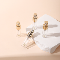 Grosir botol isi ulang bulat Mini 2ml pompa parfum kecil tanpa pinggiran uji semprot botol parfum kaca dengan penyemprot emas