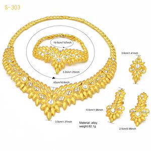 Dubai kalung untuk wanita Set Afrika pengantin perhiasan pernikahan Set wanita Saudi kalung gelang anting cincin 4pcs Set - Product Image 5