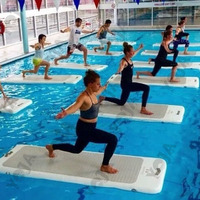 Fabricant de tapis de yoga flottants sur mesure, tapis de gymnastique gonflable antidérapant pour l'eau, tapis flottant pour piscine