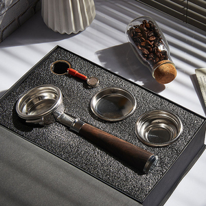 Porte-filtre à café expresso E61 58 mm sans fond avec logo personnalisé, poignée en bois massif, coffret cadeau, 2 paniers et porte-clés - Product Image 5