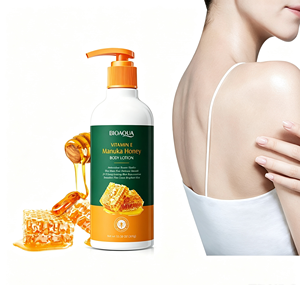 Lotion corporelle à la <span class=keywords><strong>vitamine</strong></span> <span class=keywords><strong>E</strong></span> et au miel hydratante et rafraîchissante - Product Image 1