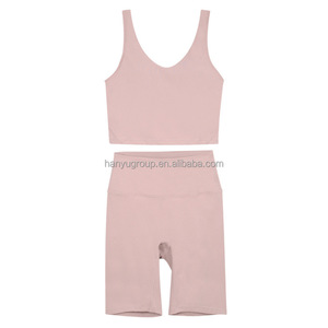 Costume de sport actif en forme de U pour femmes soutien-gorge de Fitness haut et short de <span class=keywords><strong>Yoga</strong></span> ensemble personnalisé dame grande taille ensembles de <span class=keywords><strong>Yoga</strong></span> en gros - Product Image 4