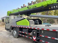 Grue de camion télescopique d'occasion Zoom-Lion ZTC300V de 30 tonnes, prix abordable, 80% neuve
