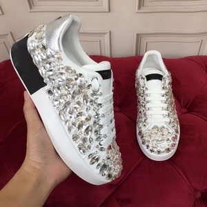Sneakers de luxe en cristal de haute qualité, confortables pour hommes et femmes, chaussures de marche en cuir, style décontracté Dolceabban D. - Product Image 1