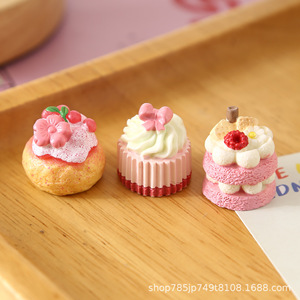 Graziosi Ciondoli Rosa Fai-da-te a Forma <span class=keywords><strong>di</strong></span> Cibo in Miniatura, Piccoli Ornamenti, Accessori per Scenari <span class=keywords><strong>di</strong></span> Dessert, Torte, Budini, Sandwich e Fragole - Product Image 3