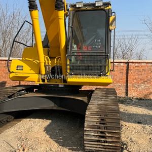 Excavatrice Komatsu PC240 de 24 tonnes, grande machine d'occasion, moteur d'origine certifié EPA, dotée d'un moteur principal, d'une boîte de vitesses et d'une pompe à engrenages - Product Image 5