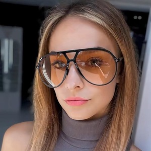 Lunettes de soleil Aviator pour hommes, monture noire en PC, protection UV400, type 3, pare-soleil, design ovale tendance - Product Image 1