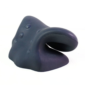 Almohada cervical Saien con función de masaje y calefacción para alivio del cuello, funciona con batería, color gris - Product Image 4